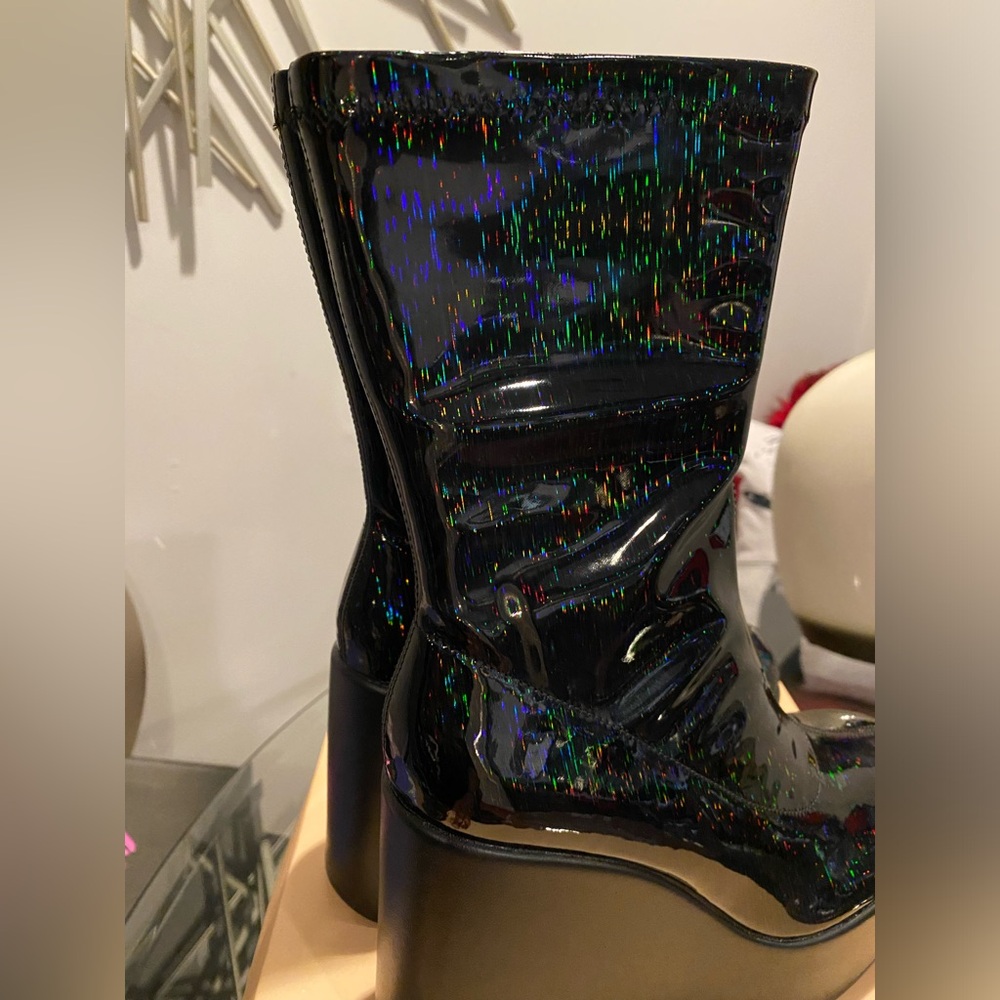 NWT Women’s Black iridescent Wedge Platform Boots - Picture 4 of 7